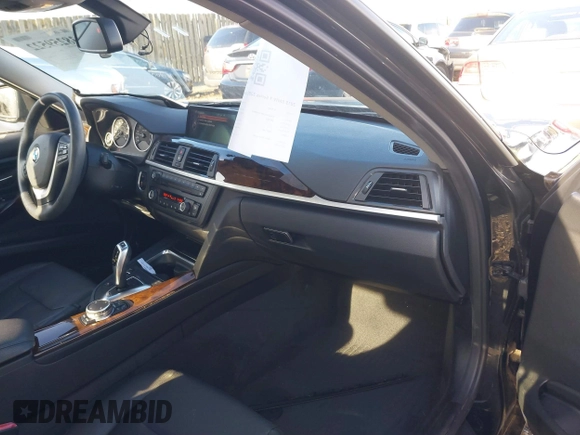 2015 BMW 3 Series 328i xDrive with VIN WBA3B3C57FF548161, listed as a IAAI auction lot 40383957 with 38,635 mi miles and . Bid and sale history available at DreamBid. Image 5.