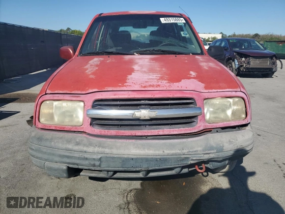 2000 Chevrolet Tracker z VIN 2CNBE13C8Y6937070, wystawiony jako Copart lot #49315885 z przebiegiem 340 051 mil mil oraz Szkoda całkowita • Salvage title. Historia ofert i sprzedaży dostępna na DreamBid. Obrazek 5.