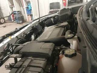 2018 Chevrolet Equinox LT с VIN 2GNAXJEV0J6352537, выставлен на аукционе IAAI как лот 43013508 с пробегом 69 036 миль миль и . История ставок и продаж доступна на DreamBid. Изображение 21.