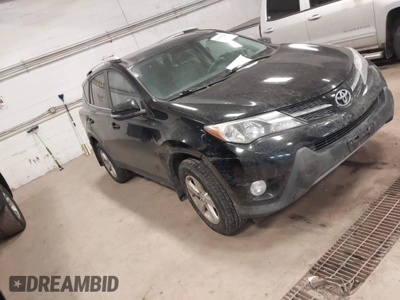 2014 Toyota RAV4 XLE with VIN 2T3RFREVXEW163532, listed as a IAAI auction lot 41458228 with 163,851 mi miles. Bid and sale history available at carsss.com. Image 1.