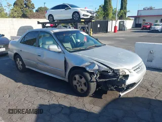 2002 Honda Accord EX с VIN 1HGCG165X2A064711, выставлен на аукционе IAAI как лот 42651998 с пробегом 340 820 миль миль и . История ставок и продаж доступна на DreamBid. Изображение 1.