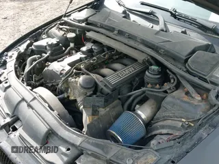 2009 BMW 3 Series 328i xDrive с VIN WBAWV53519P080409, выставлен на аукционе IAAI как лот 42003841 с пробегом 120 589 миль миль и . История ставок и продаж доступна на DreamBid. Изображение 13.