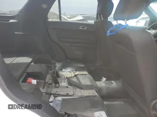 2017 Ford Police Interceptor Utility с VIN 1FM5K8AT5HGE29804, выставлен на аукционе Copart как лот 47128825 с пробегом 77 485 миль миль и Списание • Salvage title. История ставок и продаж доступна на DreamBid. Изображение 11.