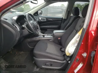 2019 Nissan Pathfinder SV z VIN 5N1DR2MNXKC592996, wystawiony jako Copart lot #54601215 z przebiegiem 63 041 mil mil oraz Szkoda całkowita • Salvage title. Historia ofert i sprzedaży dostępna na DreamBid. Obrazek 7.