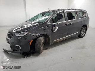 2023 Chrysler Pacifica Hybrid Limited with VIN 2C4RC1S71PR630575, listed as a Copart auction lot 52733305 with 45,381 mi miles and Salvage Title. Bid and sale history available at carsss.com. Image 1.