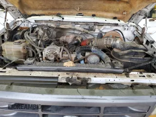 1997 Ford F-250 with VIN 1FTHX25F1VEC36996, listed as a Copart auction lot 45912135 with 344,882 mi miles and Clean title. Bid and sale history available at DreamBid. Image 11.