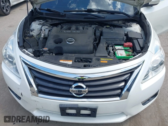 2015 Nissan Altima SL with VIN 1N4BL3AP6FC205820, listed as a IAAI auction lot 42188752 with 155,737 mi miles and . Bid and sale history available at carsss.com. Image 10.