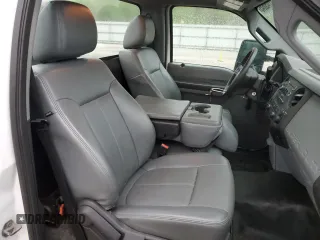 2014 Ford Super Duty F-250 SRW XL with VIN 1FTBF2A6XEEB84444, listed as a Copart auction lot 51450645 with 293,587 mi miles and Clean Title. Bid and sale history available at carsss.com. Image 10.
