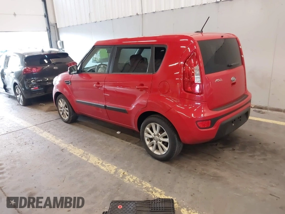 2012 Kia Soul + with VIN KNDJT2A6XC7385962, listed as a IAAI auction lot 41808107 with 115,361 mi miles. Bid and sale history available at carsss.com. Image 3.