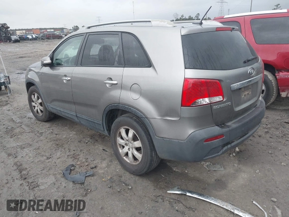 2011 Kia Sorento LX with VIN 5XYKT3A14BG119384, listed as a IAAI auction lot 41716001 with 152,061 mi miles. Bid and sale history available at carsss.com. Image 3.