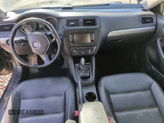 2015 Volkswagen Jetta SE с VIN 3VWD17AJ8FM273897, выставлен на аукционе Copart как лот 51841365 с пробегом 95 315 миль миль и Чистый • Clean title. История ставок и продаж доступна на DreamBid. Изображение 8.