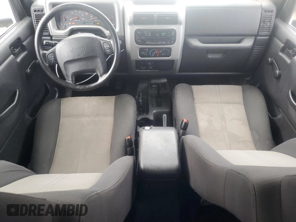 2004 Jeep Wrangler X with VIN 1J4FA39S74P724420, listed as a Copart auction lot 71839944 with 135,742 mi miles and Clean Title. Bid and sale history available at carsss.com. Image 8.