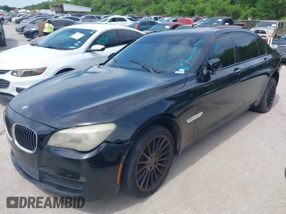 2011 BMW 7 Series 750Li with VIN WBAKB8C55BC852304, listed as a IAAI auction lot 42017467 with 116,530 mi miles. Bid and sale history available at carsss.com. Image 2.