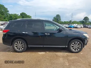 2015 Nissan Pathfinder SL with VIN 5N1AR2MM7FC656931, listed as a IAAI auction lot 42092907 with 156,529 mi miles and . Bid and sale history available at DreamBid. Image 14.