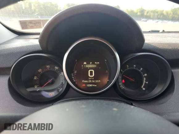 2016 FIAT 500X Trekking with VIN ZFBCFYCT4GP481228, listed as a Copart auction lot 61497485 with 123,614 mi miles and Clean title. Bid and sale history available at DreamBid. Image 9.