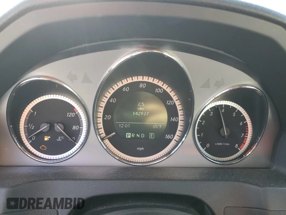 2011 Mercedes-Benz C 300 Sport с VIN WDDGF5EBXBR157415, выставлен на аукционе Copart как лот 46500545 с пробегом 142 927 миль миль и Чистый • Clean title. История ставок и продаж доступна на DreamBid. Изображение 9.
