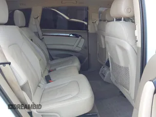 2015 Audi Q7 Premium Plus z VIN WA1LGAFE6FD028835, wystawiony jako IAAI lot #42358725 z przebiegiem 107 075 mil mil oraz . Historia ofert i sprzedaży dostępna na DreamBid. Obrazek 8.