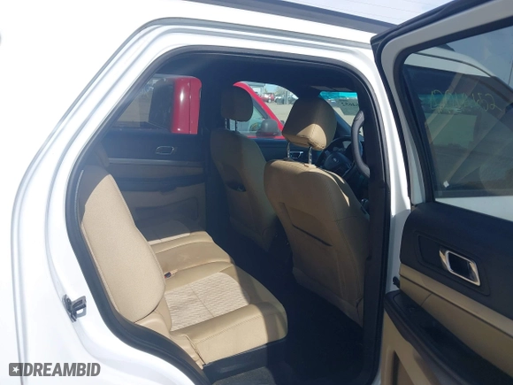 2016 Ford Explorer with VIN 1FM5K7BH4GGB60469, listed as a IAAI auction lot 42064652 with 152,664 mi miles. Bid and sale history available at carsss.com. Image 8.