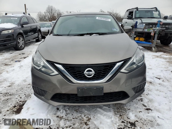 2016 Nissan Sentra SR with VIN 3N1AB7AP3GY236342, listed as a Copart auction lot 44928985 with 129,347 mi miles and Clean Title. Bid and sale history available at DreamBid. Image 5.