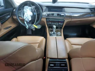2012 BMW 7 Series 740Li с VIN WBAKB4C56CC575981, выставлен на аукционе Copart как лот 56058925 с пробегом 127 708 миль миль и Списание • Salvage title. История ставок и продаж доступна на DreamBid. Изображение 8.