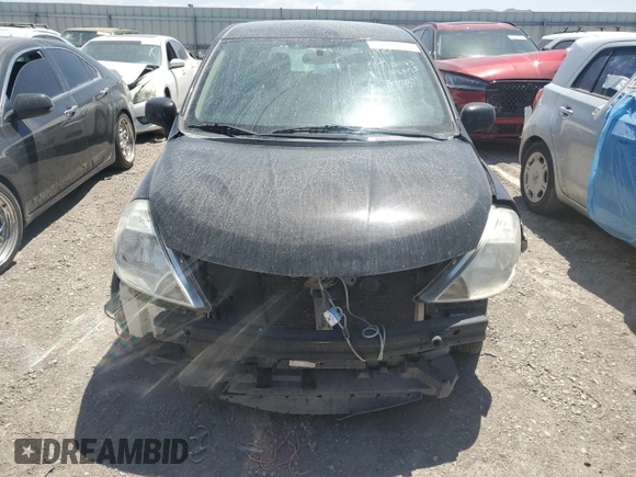 2011 Nissan Versa S z VIN 3N1BC1CP5BL376510, wystawiony jako Copart lot #54111255 z przebiegiem 189 500 mil mil oraz Szkoda całkowita • Salvage title. Historia ofert i sprzedaży dostępna na DreamBid. Obrazek 5.