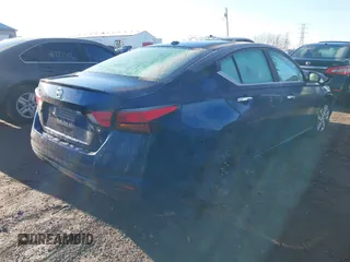 2020 Nissan Altima 2.5 S with VIN 1N4BL4BV9LC120968, listed as a IAAI auction lot 41810275 with 115,670 mi miles. Bid and sale history available at carsss.com. Image 4.
