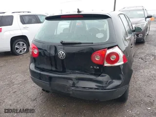 2007 Volkswagen Rabbit with VIN WVWDR71K87W078114, listed as a IAAI auction lot 41554441 with 244,674 mi miles. Bid and sale history available at carsss.com. Image 6.
