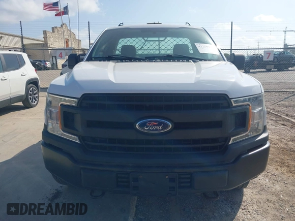 2018 Ford F-150 XL z VIN 1FTMF1CB3JKE60746, wystawiony jako IAAI lot #42759319 z przebiegiem 28 089 mil mil oraz . Historia ofert i sprzedaży dostępna na DreamBid. Obrazek 12.