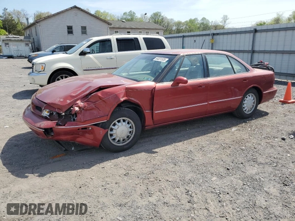 1998 Oldsmobile 88 LS z VIN 1G3HN52K2W4809677, wystawiony jako Copart lot #54331535 z przebiegiem 99 587 mil mil oraz Szkody całkowita. Historia ofert i sprzedaży dostępna na DreamBid. Obrazek 1.
