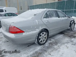 2004 Mercedes-Benz S-Class 5.0L with VIN WDBNG84J84A426875, listed as a IAAI auction lot 41608716 with 0 mi miles. Bid and sale history available at carsss.com. Image 4.