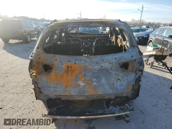 2018 Kia Sorento SX Limited z VIN 5XYPKDA56JG350559, wystawiony jako Copart lot #87264904 z przebiegiem Nie podano mil oraz Nie do naprawy • Non repairable. Historia ofert i sprzedaży dostępna na DreamBid. Obrazek 6.