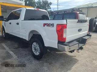 2019 Ford F-250 XL z VIN 1FT7W2B6XKED67455, wystawiony jako Copart lot #63690135 z przebiegiem 10 mil mil oraz Czysty tytuł • Clean title. Historia ofert i sprzedaży dostępna na DreamBid. Obrazek 3.