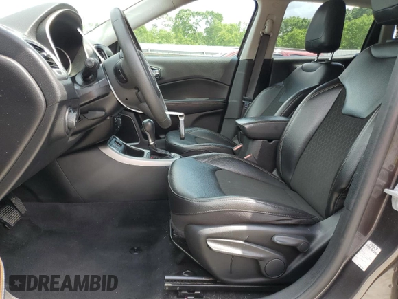 2021 Jeep Compass Latitude z VIN 3C4NJCBB4MT604629, wystawiony jako Copart lot #54324715 z przebiegiem 83 740 mil mil oraz Szkoda całkowita • Salvage title. Historia ofert i sprzedaży dostępna na DreamBid. Obrazek 7.