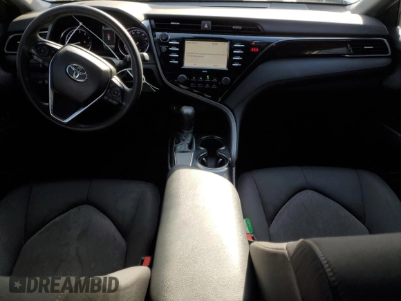 2020 Toyota Camry LE with VIN 4T1C11AK2LU952832, listed as a Copart auction lot 49873975 with 61,376 mi miles and Salvage Title. Bid and sale history available at carsss.com. Image 8.