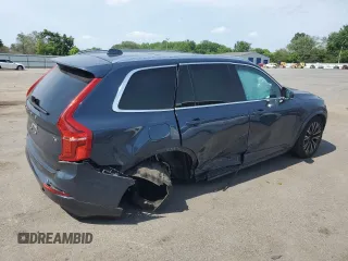 2022 Volvo XC90 Momentum with VIN YV4A22PKXN1867907, listed as a Copart auction lot 61944575 with 41,249 mi miles and Salvage title. Bid and sale history available at DreamBid. Image 3.