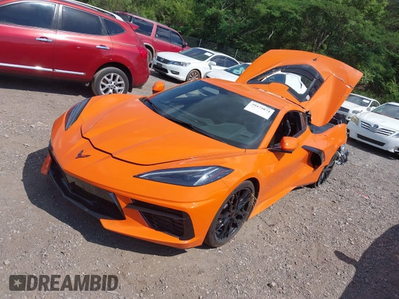 2023 Chevrolet Corvette 1LT z VIN 1G1YA2D42P5116136, wystawiony jako IAAI lot #39475074 z przebiegiem Nie podano mil oraz . Historia ofert i sprzedaży dostępna na DreamBid. Obrazek 17.