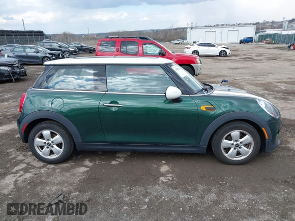 2016 MINI Hardtop with VIN WMWXP5C57G2D14726, listed as a IAAI auction lot 41893233 with 74,742 mi miles and . Bid and sale history available at DreamBid. Image 13.