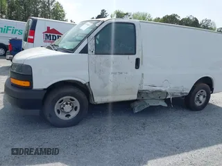 2018 Chevrolet Express Cargo Van with VIN 1GCWGAFP3J1270397, listed as a IAAI auction lot 41935825 with 1 mi miles. Bid and sale history available at carsss.com. Image 6.