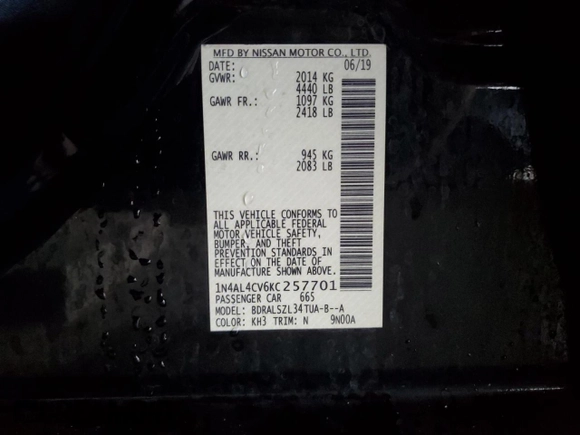 2019 Nissan Altima SR with VIN 1N4AL4CV6KC257701, listed as a Copart auction lot 79072124 with 82,697 mi miles and Salvage Title. Bid and sale history available at carsss.com. Image 14.