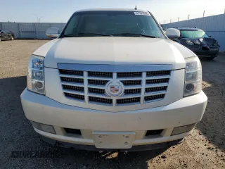2007 Cadillac Escalade z VIN 1GYFK63807R226502, wystawiony jako Copart lot #61131695 z przebiegiem 319 798 mil mil oraz Szkoda całkowita • Salvage title. Historia ofert i sprzedaży dostępna na DreamBid. Obrazek 5.