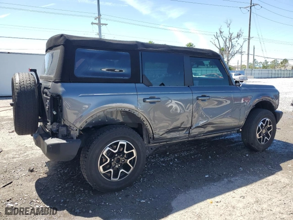 2023 Ford Bronco with VIN 1FMDE5BH4PLA99848, listed as a Copart auction lot 49833595 with 29,101 mi miles and Salvage Title. Bid and sale history available at carsss.com. Image 3.