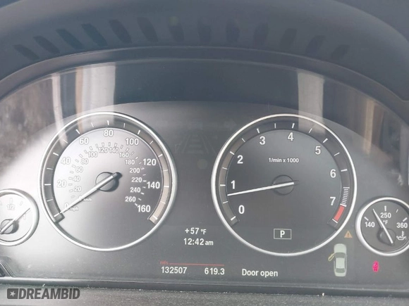 2012 BMW 5 Series 528i xDrive with VIN WBAXH5C53CDW08326, listed as a IAAI auction lot 41803029 with NaN miles. Bid and sale history available at carsss.com. Image 7.