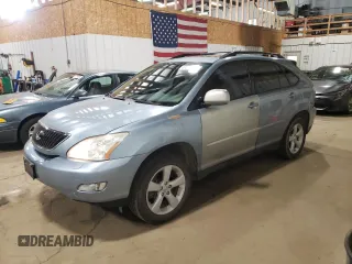 2005 Lexus RX 330 z VIN 2T2HA31U15C063703, wystawiony jako Copart lot #61990615 z przebiegiem 139 081 mil mil oraz Szkoda całkowita • Salvage title. Historia ofert i sprzedaży dostępna na DreamBid. Obrazek 1.