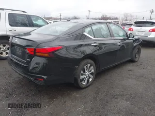 2020 Nissan Altima S z VIN 1N4BL4BW1LC250977, wystawiony jako IAAI lot #41812462 z przebiegiem 46 747 mil mil oraz . Historia ofert i sprzedaży dostępna na DreamBid. Obrazek 4.