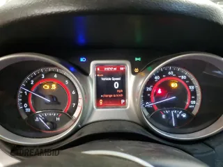 2015 Dodge Journey SXT with VIN 3C4PDCCG9FT722284, listed as a Copart auction lot 84937724 with 210,747 mi miles and Salvage title. Bid and sale history available at DreamBid. Image 9.