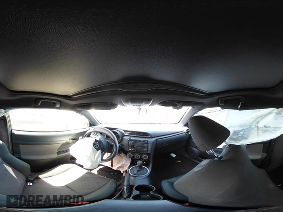 2013 Scion tC z VIN JTKJF5C79D3048165, wystawiony jako IAAI lot #42057908 z przebiegiem 126 158 mil mil oraz . Historia ofert i sprzedaży dostępna na DreamBid. Obrazek 18.