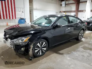 2020 Nissan Altima SV z VIN 1N4BL4DWXLC241708, wystawiony jako Copart lot #43050295 z przebiegiem 78 650 mil mil oraz Nie do naprawy • Non repairable. Historia ofert i sprzedaży dostępna na DreamBid. Obrazek 1.