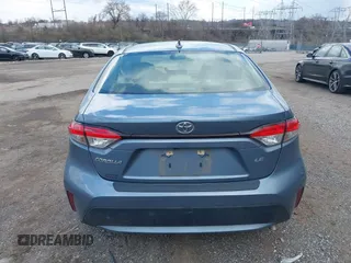 2020 Toyota Corolla LE with VIN JTDEPRAE3LJ007619, listed as a IAAI auction lot 41890730 with 43,481 mi miles. Bid and sale history available at carsss.com. Image 17.
