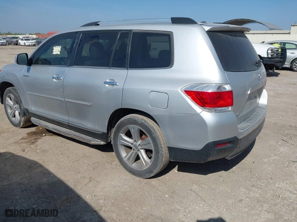 2013 Toyota Highlander Limited with VIN 5TDYK3EH1DS127940, listed as a IAAI auction lot 41826678 with 1 mi miles. Bid and sale history available at carsss.com. Image 3.