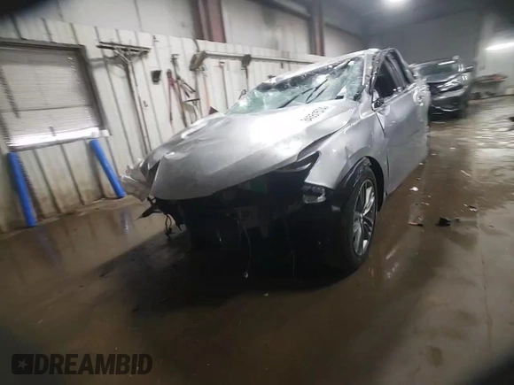 2017 Toyota Camry XLE with VIN 4T1BF1FK1HU352381, listed as a Copart auction lot 84551574 with 40,663 mi miles and Salvage Title. Bid and sale history available at DreamBid. Image 14.